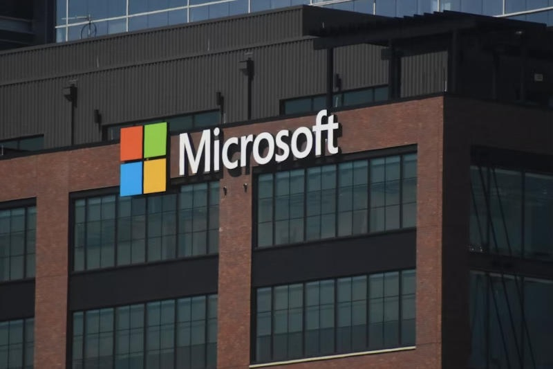 Στην Microsoft έφυγε ο διευθυντής μάρκετινγκ μετά από 35 χρόνια εργασίας.