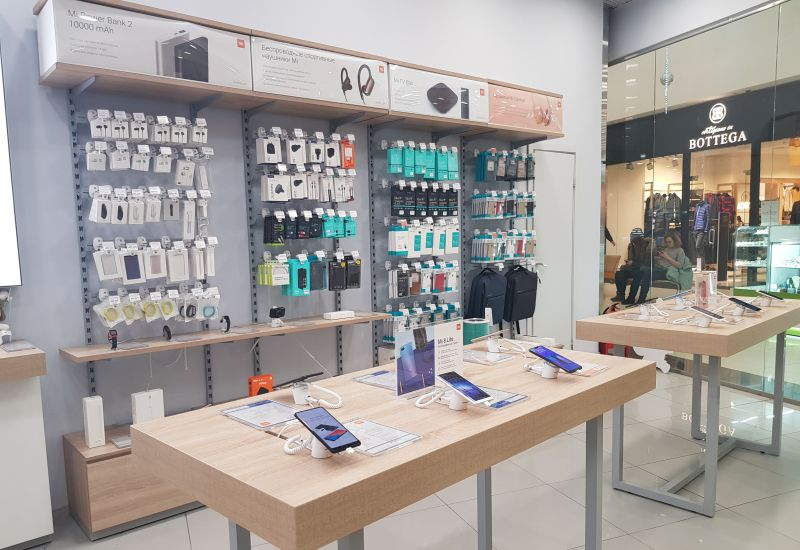 Οι πωλήσεις προσωπικών υπολογιστών σε αυτήν την χρονιά θα πέσουν στο επίπεδο του ελάχιστου της δεκαετίας, ενώ οι τιμές θα αυξηθούν κατά 17 % — η αγοραστική δύναμη μπορεί να χάσει για πάντα την ανάκαμψη.