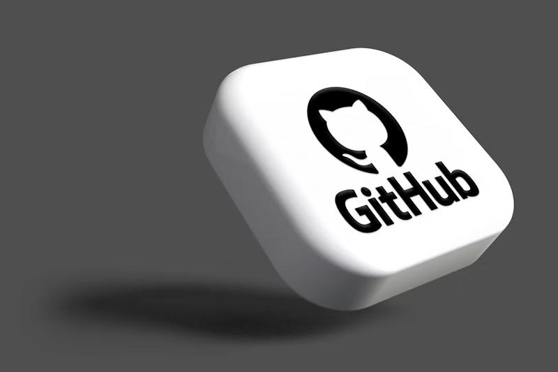 Μέγαλον επίθεση στο GitHub, μόχλευοντας πάνω από 5 500 αποθετήρια με κακόβουλο κώδικα