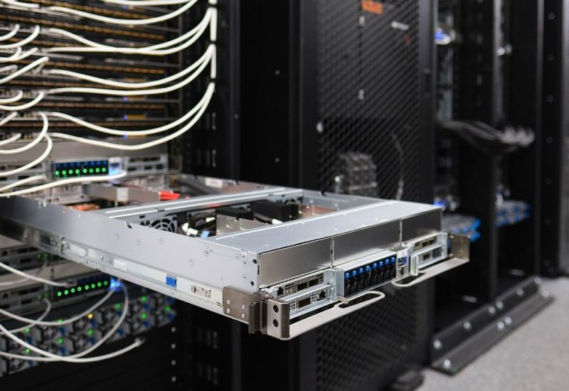 Στην Κίνα δεν παραδόθηκε ούτε ένα Nvidia H200, παρά την άδεια, δήλωσε το Υπουργείο Τεχνολογίας των ΗΠΑ