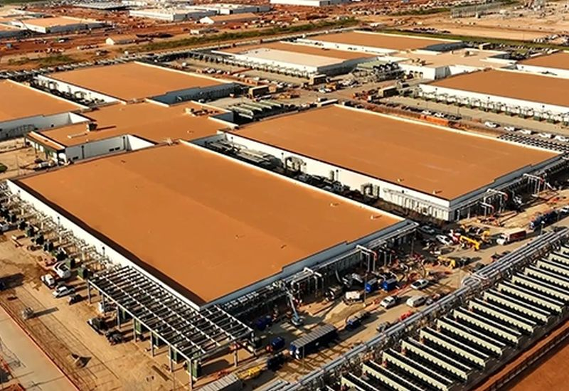 Η Microsoft θα πάρει υπό έλεγχο ένα κέντρο δεδομένων ισχύος περίπου 1 GW στο Τέξας, το οποίο η Oracle και η OpenAI δεν κατάφεραν να διαχειριστούν.