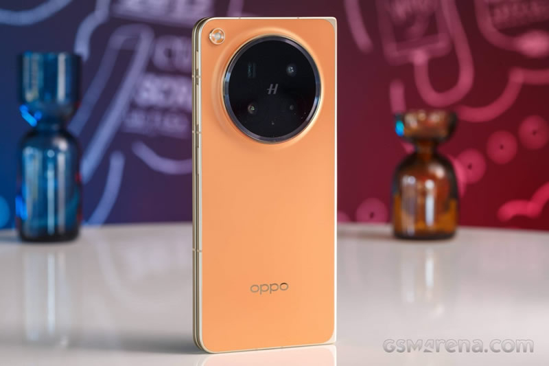 Το Oppo Find N6 είναι ένας διπλωματικός τηλεφώνος που αποκαλύφθηκε για κριτική των φακών πριν την ανακοίνωση στις 17 Μαρτίου.