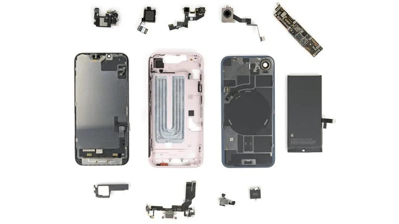 Το iFixit αποκάλυψε το iPhone 17e – η πίσω κάλυψη με MagSafe λειτουργεί και στο iPhone 16e
