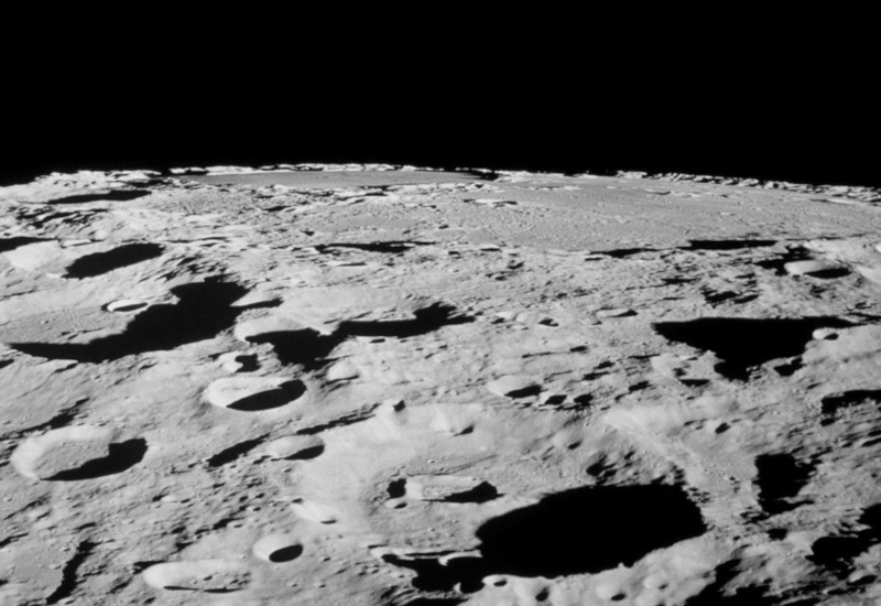 Μείον 223 °C και η αιώνια σκοτεινή: οι επιστήμονες προτείνουν να εγκαταστήσουν ένα λέιζερ GPS στη Σελήνη απευθείας στους κρυψοπηγούς