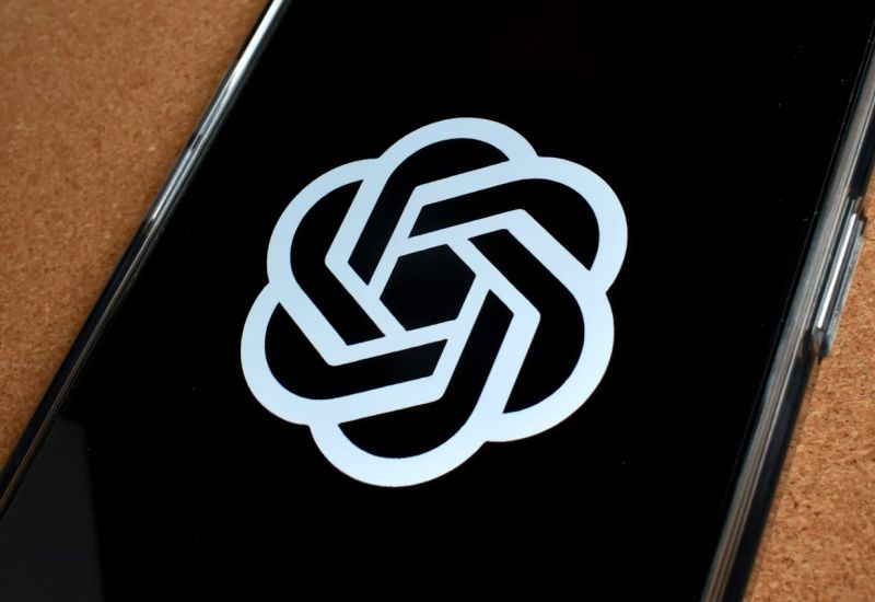 Η Nvidia επενδύει 30 δισεκατομμύρια δολάρια στην OpenAI, ενώ η αρχική συμφωνία των 100 δισεκατομμυρίων δολαρίων καθυστερεί