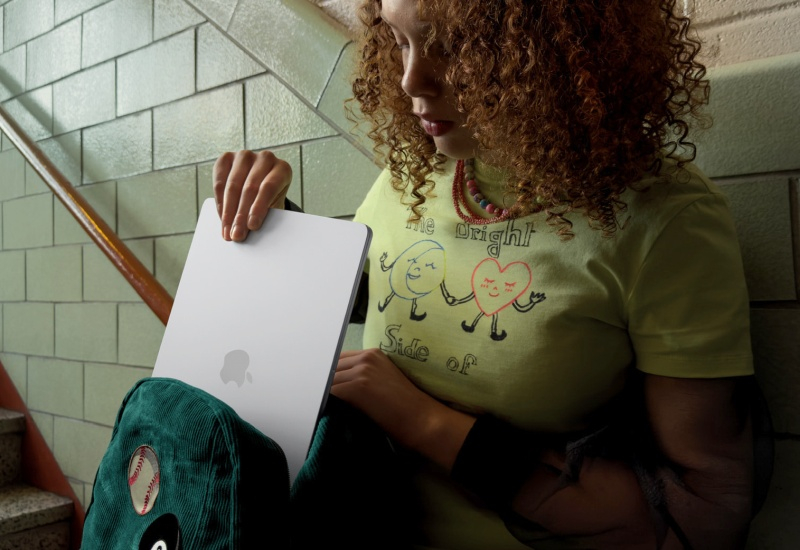 Η Apple κυκλοφορεί το MacBook Air με βάση την M5, με επεκτάσιμο SSD και υποστήριξη Wi‑Fi 7