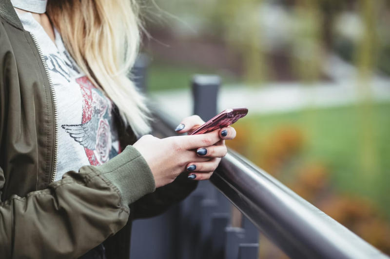 Η Instagram έχει απενεργοποιήσει την τελική κρυπτογράφηση για τα προσωπικά μηνύματα των χρηστών.