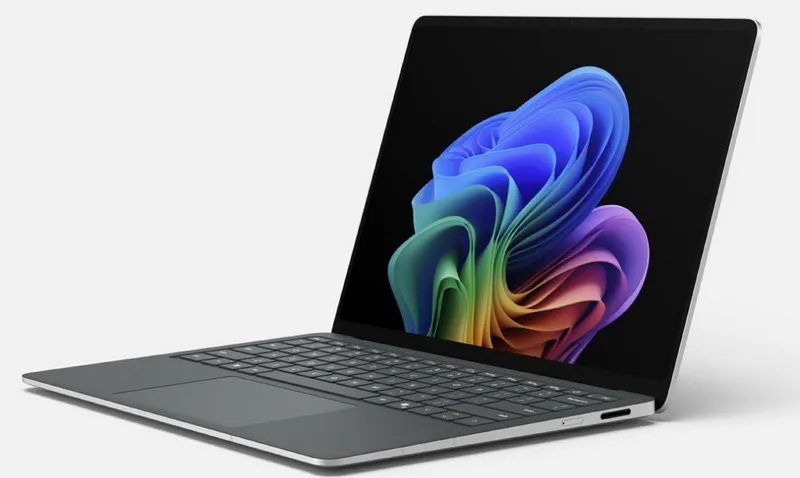 Η Microsoft αυξήθηκε το κόστος όλων των tablet και laptop Surface, μερικές φορές έως 500 δολάρια, λόγω έλλειψης προϊόντων