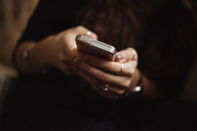Το Meta‑δημιουργημένο AI‑bot διαπέρασε λογαριασμούς στο Instagram και ενημέρωσε τους χρήστες του сервиса.