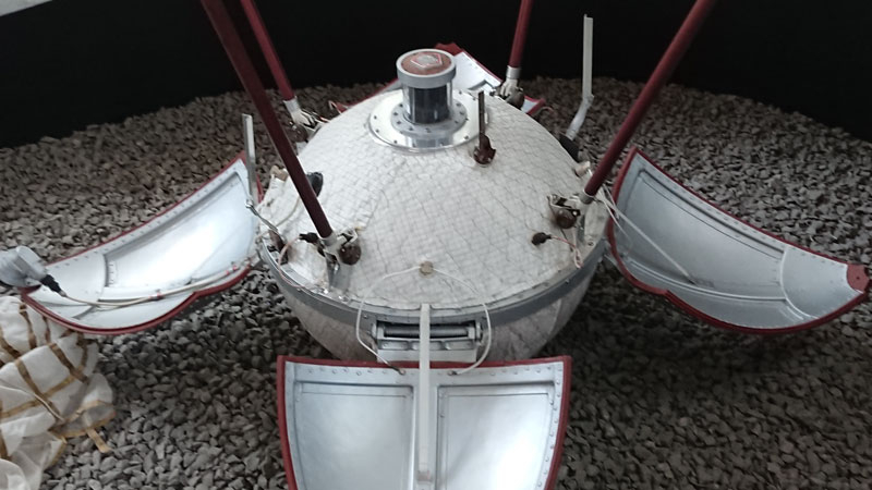 Πέσσερις δεκαετίες πριν, το «Λούνα-9» κατέληξε για πρώτη φορά απαλά στη Σελήνη – σήμερα οι επιστήμονες προσπαθούν να την βρουν ξανά