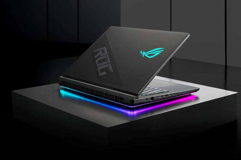 Το Asus ROG Strix SCAR 18 κάνει το πρώτο του εμφάνιση ως flagship gaming laptop με κατανάλωση έως και 320 W