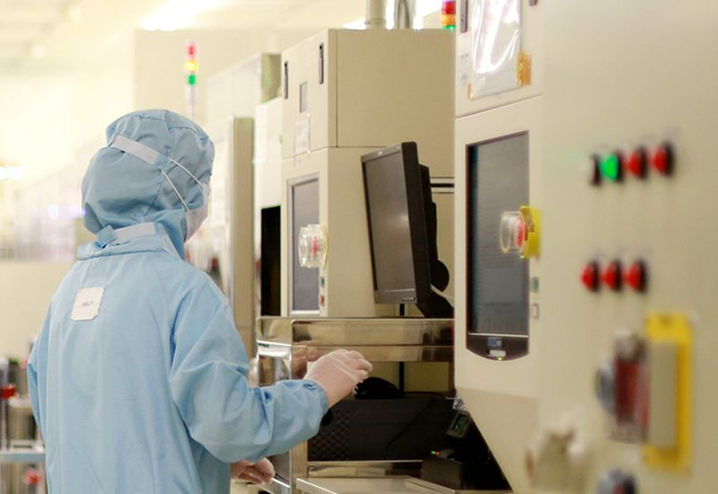 Οι κινεζικοί χυπάρτες μπορούν να αποκομίσουν κέρδη από την έκρηξη της ΤΝ χωρίς να διαθέτουν τις πιο σύγχρονες τεχνολογικές διαδικασίες, δηλώνει ο διευθυντής της SMIC