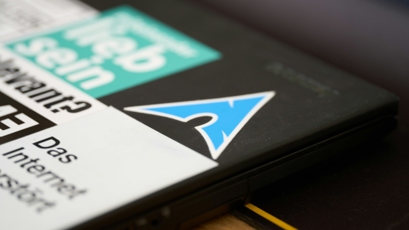 Η Γαλλία θα μεταβεί από το Windows σε Linux στα κρατικά συστήματα, απορρίπτοντας τα αμερικανικά λογισμικό προϊόντα