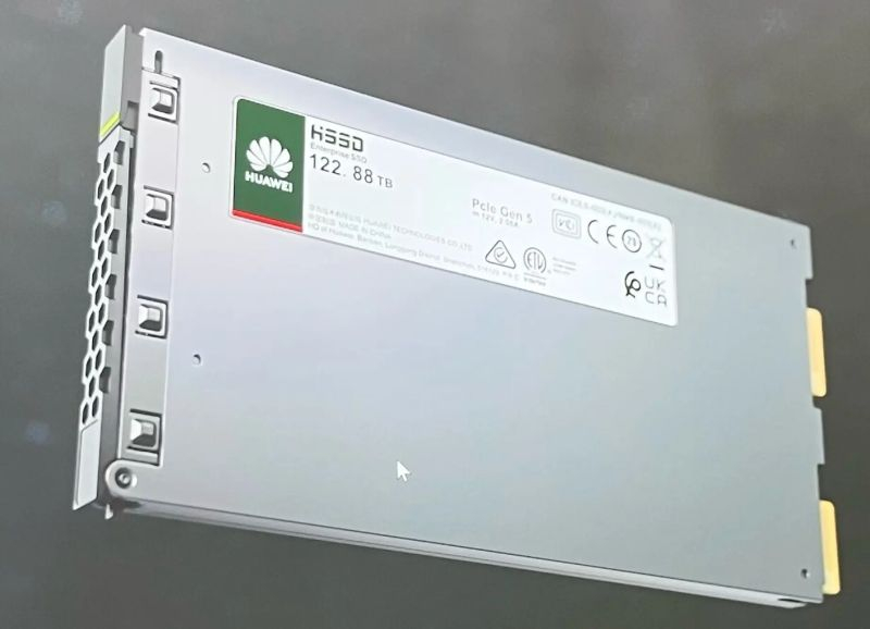 Η Huawei ανέπτυξε έναν τρόπο παραγωγής SSD με χωρητικότητα 122 ΤΒ χωρίς τη χρήση υψηλοτεχνολογικής flash μνήμης