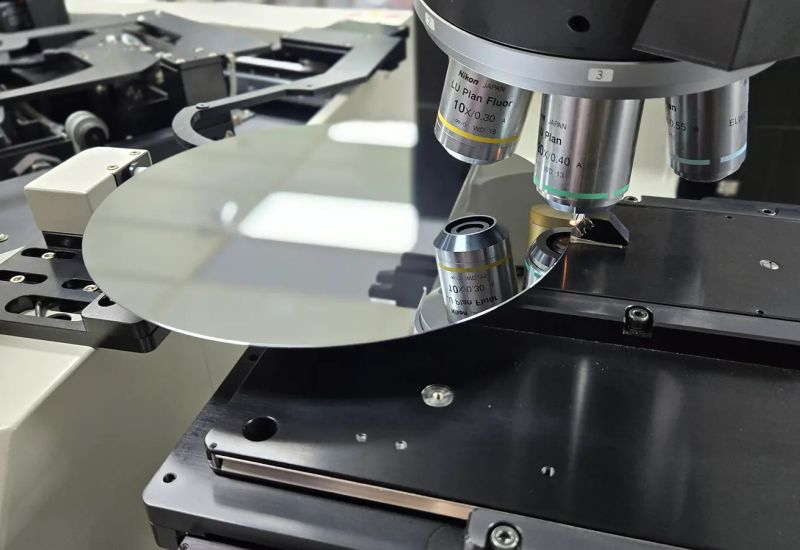Η TSMC έθεσε την έναρξη του High‑NA EUV, ανακοίνωσε τη διαδικασία A13 και μοιράστηκε σχέδια για το τέλος της δεκαετίας.